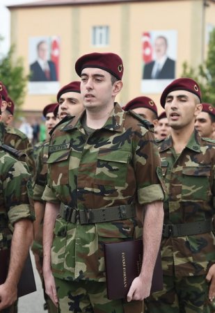 Birinci vitse-prezidenti Mehriban Əliyeva DTX-nın N saylı hərbi hissəsində müddətli həqiqi hərbi xidmət qulluqçularının ehtiyata buraxılması mərasimində iştirak edib - FOTO Birinci vitse-prezidenti Mehriban Əliyeva DTX-nın N saylı hərbi hissəsində müddətli həqiqi hərbi xidmət qulluqçularının ehtiyata buraxılması mərasimində iştirak edib - FOTO