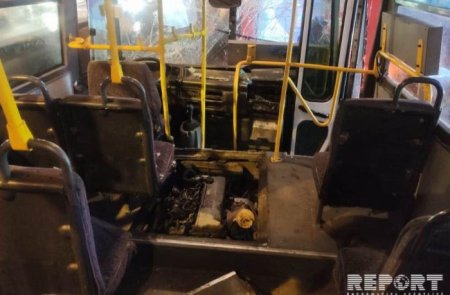 Bakıda iki avtobus toqquşub, yaralılar var - FOTO Bakıda iki avtobus toqquşub, yaralılar var - FOTO