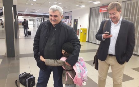 Əfqan Muxtarlının azadlıqdan FOTOLARI Əfqan Muxtarlının azadlıqdan FOTOLARI