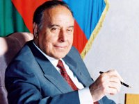 Ümummilli lider Heydər Əliyevin doğum günüdür
