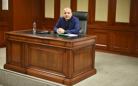 Mübariz Mənsimov işə çıxdı — Fotolar