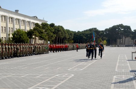 Ali Hərbi Məktəbdə andiçmə mərasimi keçirilib