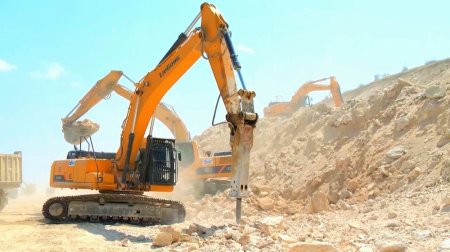 Şükürbəyli-Cəbrayıl-Hadrut avtomobil yolunun tikintisi sürətlə davam etdirilir