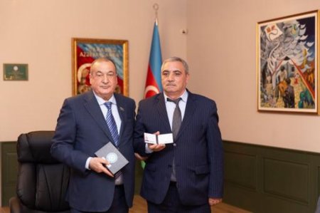 Eldar Quliyev: Müzəffər Ali Baş Komandan İlham Əliyevin dəmir yumruğu Ermənistan ordusu haqqındakı mifi darmadağın etdi Eldar Quliyev: Müzəffər Ali Baş Komandan İlham Əliyevin dəmir yumruğu Ermənistan ordusu haqqındakı mifi darmadağın etdi