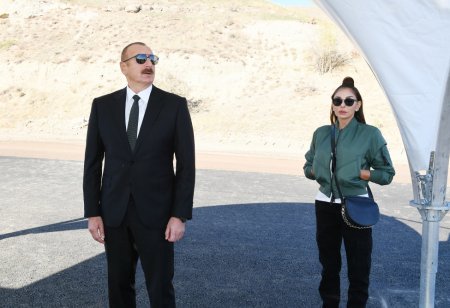 Prezident İlham Əliyev və birinci xanım Mehriban Əliyeva Qubadlı rayonunda səfərdə olublar Xanlıq-Qubadlı avtomobil yolunun təməli qoyulub Prezident İlham Əliyev və birinci xanım Mehriban Əliyeva Qubadlı rayonunda səfərdə olublar Xanlıq-Qubadlı avtomobil yolunun təməli qoyulub
