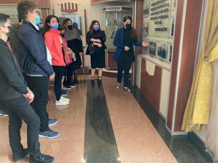 Hərbi Qənimət Parkına onlayn ekskursiya xocavəndli məktəblilərə qürurverici hisslər yaşadıb Hərbi Qənimət Parkına onlayn ekskursiya xocavəndli məktəblilərə qürurverici hisslər yaşadıb