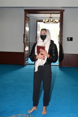 Şamaxıdakı Pirsaat Baba ziyarətgah-məscid kompleksinin bərpa və yenidənqurmadan sonra açılışı olub
