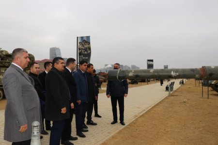 YAP Nizami rayon təşkilatının rəhbərliyi və fəalları “Hərbi Qənimətlər Parkı”na ekskursiya edib YAP Nizami rayon təşkilatının rəhbərliyi və fəalları “Hərbi Qənimətlər Parkı”na ekskursiya edib