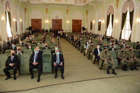 Zəfər Günü Azərbaycan tarixinin ən parlaq səhifəsidir Zəfər Günü Azərbaycan tarixinin ən parlaq səhifəsidir