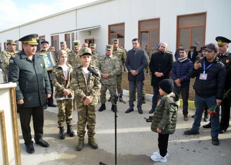 Zəfər Günü münasibətilə hərbi hissədə tədbir keçirilib