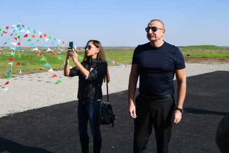 Prezidentlə xanımının Şuşa səfərindən yeni - Fotolar