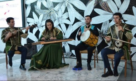 “Mədəniyyət mirası: ortaq keçmiş və ortaq gələcək” layihəsinin təqdimat mərasimi olub “Mədəniyyət mirası: ortaq keçmiş və ortaq gələcək” layihəsinin təqdimat mərasimi olub