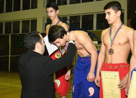 Milli güləş, kəmər güləşi üzrə ölkə birincilikləri və çempionatı keçirilib