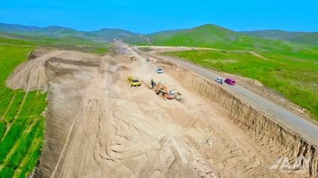 Füzuli-Hadrut avtomobil yolunun tikintisi sürətlə davam etdirilir