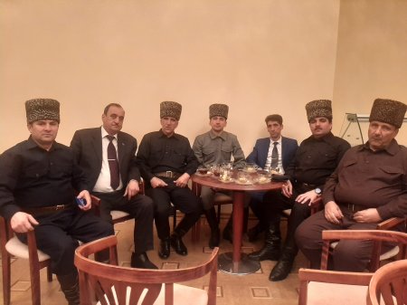 EŞİTSİN ŞİRVANLILAR - Əli Vahid Çaylı EŞİTSİN ŞİRVANLILAR - Əli Vahid Çaylı