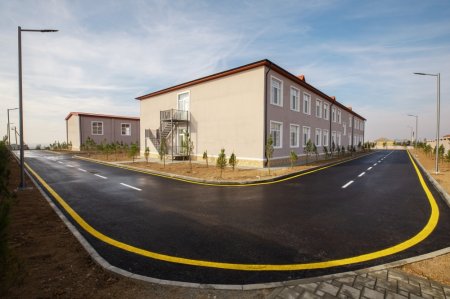Şamaxı rayonunda körpələr evi-uşaq bağçasının və yeni məktəb binasının açılışı olub Şamaxı rayonunda körpələr evi-uşaq bağçasının və yeni məktəb binasının açılışı olub