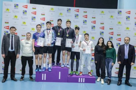 Badmintonçular arasında Bakı şəhər birinciliyinə yekun vurulub