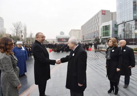 Prezident İlham Əliyev sabiq Prezident Ayaz Mütəllibovun vəfatı ilə bağlı nekroloq imzalayıb