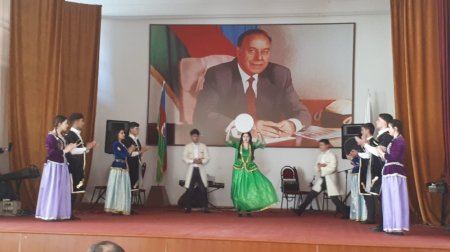 MDU Ümummilli Liderə həsr olunan bədii yaradıcılıq müsabiqəsinin seçim turunda təmsil olunub MDU Ümummilli Liderə həsr olunan bədii yaradıcılıq müsabiqəsinin seçim turunda təmsil olunub