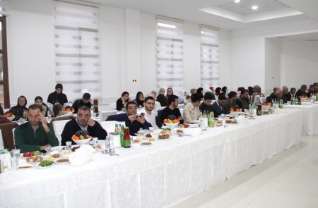 Bakıda şəhid ailələri və qazilər üçün iftar süfrəsi açılıb