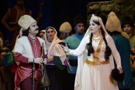 “Koroğlu” operasının ilk tamaşasının 85 illiyi tamam olur