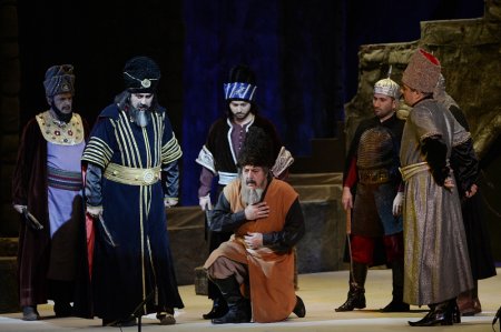“Koroğlu” operasının ilk tamaşasının 85 illiyi tamam olur