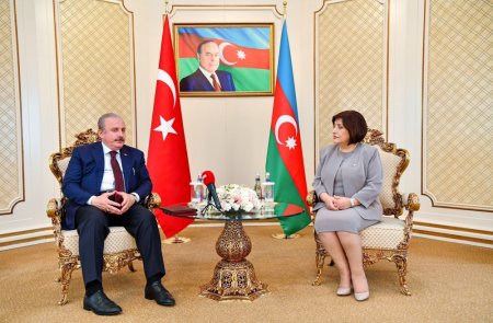 Sahibə Qafarova: Azərbaycan və Türkiyənin əldə etdiyi uğurlar hər iki ölkənin beynəlxalq nüfuzunun daha da artmasına xidmət edir Sahibə Qafarova: Azərbaycan və Türkiyənin əldə etdiyi uğurlar hər iki ölkənin beynəlxalq nüfuzunun daha da artmasına xidmət edir