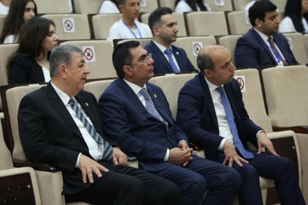 YAP Gənclər Birliyi və Bakı Ali Neft Məktəbinin birgə təşkil etdiyi 1-ci Rəqəmsal İdeya Müsabiqəsinə yekun vurulub YAP Gənclər Birliyi və Bakı Ali Neft Məktəbinin birgə təşkil etdiyi 1-ci Rəqəmsal İdeya Müsabiqəsinə yekun vurulub