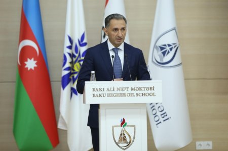 YAP Gənclər Birliyi və Bakı Ali Neft Məktəbinin birgə təşkil etdiyi 1-ci Rəqəmsal İdeya Müsabiqəsinə yekun vurulub YAP Gənclər Birliyi və Bakı Ali Neft Məktəbinin birgə təşkil etdiyi 1-ci Rəqəmsal İdeya Müsabiqəsinə yekun vurulub