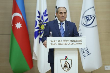 YAP Gənclər Birliyi və Bakı Ali Neft Məktəbinin birgə təşkil etdiyi 1-ci Rəqəmsal İdeya Müsabiqəsinə yekun vurulub YAP Gənclər Birliyi və Bakı Ali Neft Məktəbinin birgə təşkil etdiyi 1-ci Rəqəmsal İdeya Müsabiqəsinə yekun vurulub