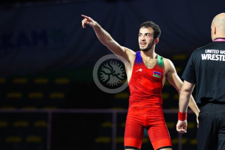 Yunan-Roma güləşi üzrə U-20 millimiz Avropa çempionatına 2 qızıl medalla başlayıb Yunan-Roma güləşi üzrə U-20 millimiz Avropa çempionatına 2 qızıl medalla başlayıb