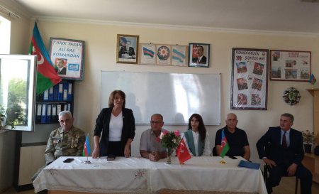 YAP Bərdə rayon təşkilatı təbliğat qrupunun növbəti tədbiri şəhid Ə. İsmayılov adına Mirzalıbəyli kənd tam orta məktəbdə keçirilmişdir.