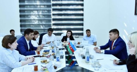 Gənclər və idman naziri Beyləqan, Füzuli və Xocavənd rayonlarının sakinlərini qəbul edib Gənclər və idman naziri Beyləqan, Füzuli və Xocavənd rayonlarının sakinlərini qəbul edib