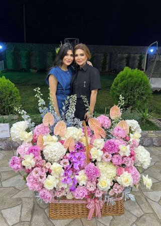 Bu da Xalq artistinin magistraturaya daxil olan qızı - FOTO Bu da Xalq artistinin magistraturaya daxil olan qızı - FOTO
