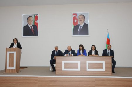 Bərdə Rayon İcra Hakimiyyətinin növbəti tədbiri keçirilib - FOTOLAR Bərdə Rayon İcra Hakimiyyətinin növbəti tədbiri keçirilib - FOTOLAR