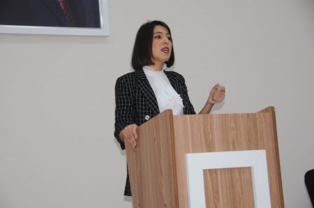 Bərdə Rayon İcra Hakimiyyətinin növbəti tədbiri keçirilib - FOTOLAR Bərdə Rayon İcra Hakimiyyətinin növbəti tədbiri keçirilib - FOTOLAR