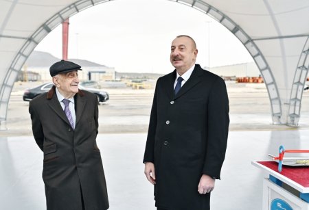 “Akademik Xoşbəxt Yusifzadə” tankeri istismara verilib Prezident İlham Əliyev mərasimdə iştirak edib “Akademik Xoşbəxt Yusifzadə” tankeri istismara verilib Prezident İlham Əliyev mərasimdə iştirak edib