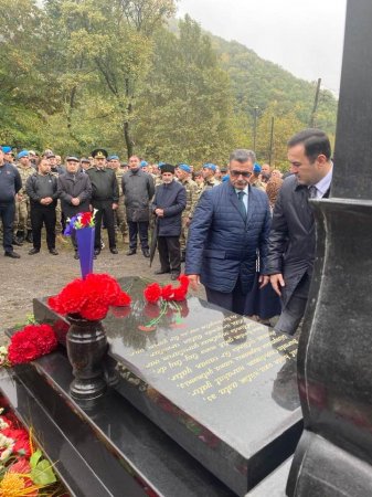 ZƏHMƏTKEŞ, XEYİRXAH, HUMANİST, MƏNƏVİYYATLI İNSAN - FOTOLAR ZƏHMƏTKEŞ, XEYİRXAH, HUMANİST, MƏNƏVİYYATLI İNSAN - FOTOLAR