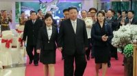 Kim Çen In gizli saxladığı qızını ilk dəfə göstərdi - FOTO