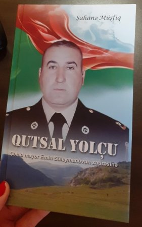 Şəhid mayora həsr olunan “Qutsal yolçu” kitabının təqdimatı olub - FOTOLAR Şəhid mayora həsr olunan “Qutsal yolçu” kitabının təqdimatı olub - FOTOLAR