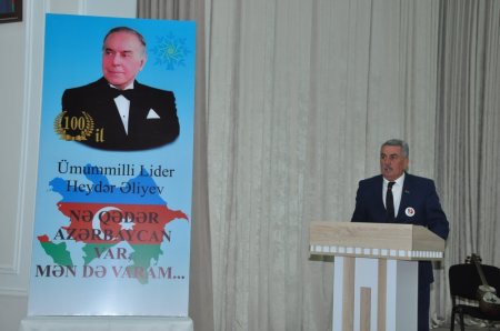 Xalqımızın xilaskarı, müstəqil Azərbaycan dövlətinin banisi - FOTOLAR