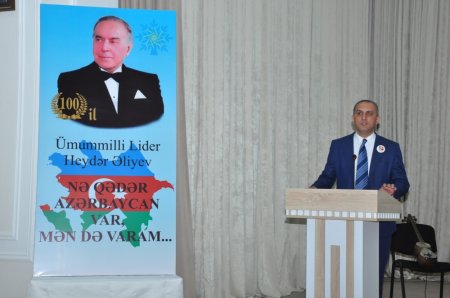 Xalqımızın xilaskarı, müstəqil Azərbaycan dövlətinin banisi - FOTOLAR