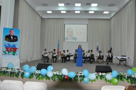 Xalqımızın xilaskarı, müstəqil Azərbaycan dövlətinin banisi - FOTOLAR