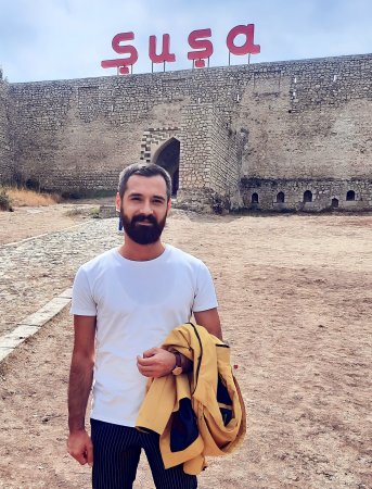 EVİMİZİN BƏZƏYİ BACIM MƏNİM...- FOTO EVİMİZİN BƏZƏYİ BACIM MƏNİM...- FOTO