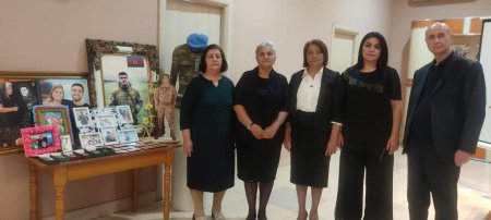 Etibar Hüseynova: Bərdədə şəhidimiz Naibov Dövran Fazil oğlunun əziz xatirəsinə həsr edilmiş tədbir keçirilib - FOTOLAR