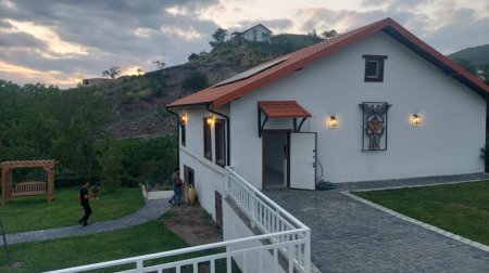 Laçına qayıdan ailələrə evlərinin açarları verilib - FOTOLAR