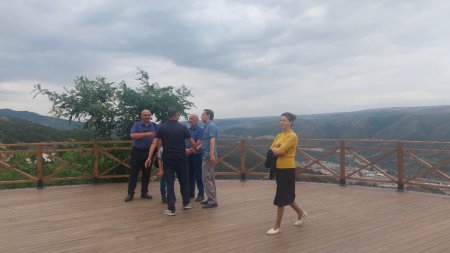 31 ildən sonra bitən həsrət: Daha 19 laçınlı ailə doğma yurduna qovuşub - FOTOLAR 31 ildən sonra bitən həsrət: Daha 19 laçınlı ailə doğma yurduna qovuşub - FOTOLAR