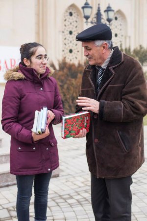 ÖMRÜNÜN MÜDRİKLİK DÖVRÜNÜ YAŞAYAN MÜƏLLİM - FOTOLAR ÖMRÜNÜN MÜDRİKLİK DÖVRÜNÜ YAŞAYAN MÜƏLLİM - FOTOLAR