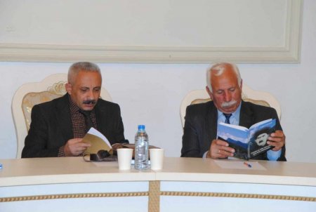 Kəlbəcərli şair Nəbi Dilsuzun kitabının təqdimatı keçirilib -ŞƏKİLLƏR -ŞƏKİLLƏR Kəlbəcərli şair Nəbi Dilsuzun kitabının təqdimatı keçirilib -ŞƏKİLLƏR -ŞƏKİLLƏR