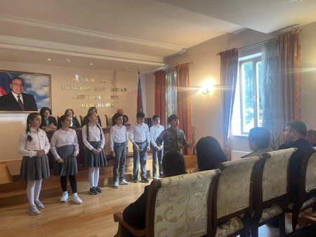 Bərdə rayon Heydər Əliyev Mərkəzində 8 noyabr Zəfər günü münasibətilə "Zəfərin mübarək Azərbaycan " adlı tədbir keçirilmişdir - FOTOLAR Bərdə rayon Heydər Əliyev Mərkəzində 8 noyabr Zəfər günü münasibətilə "Zəfərin mübarək Azərbaycan " adlı tədbir keçirilmişdir - FOTOLAR